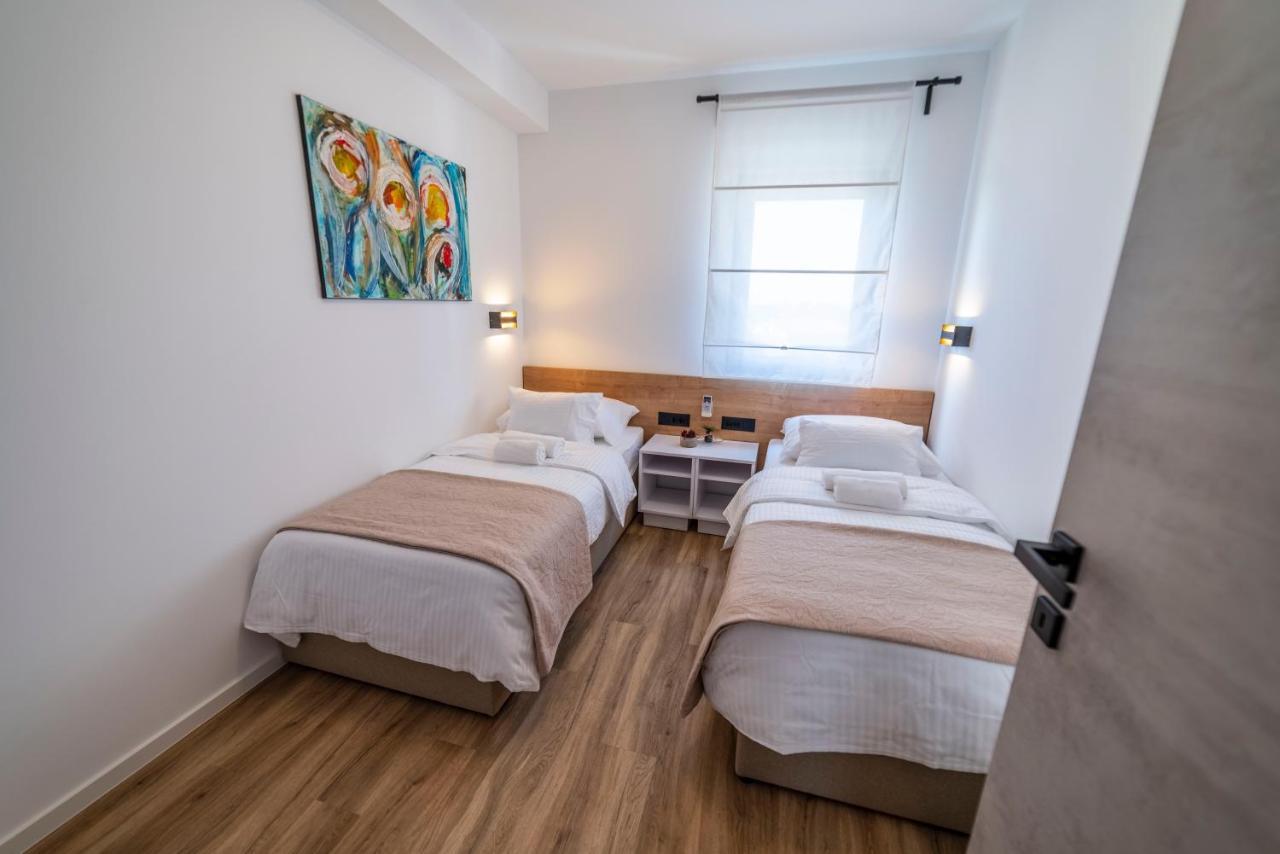 Pinna - Tonna Apartment *