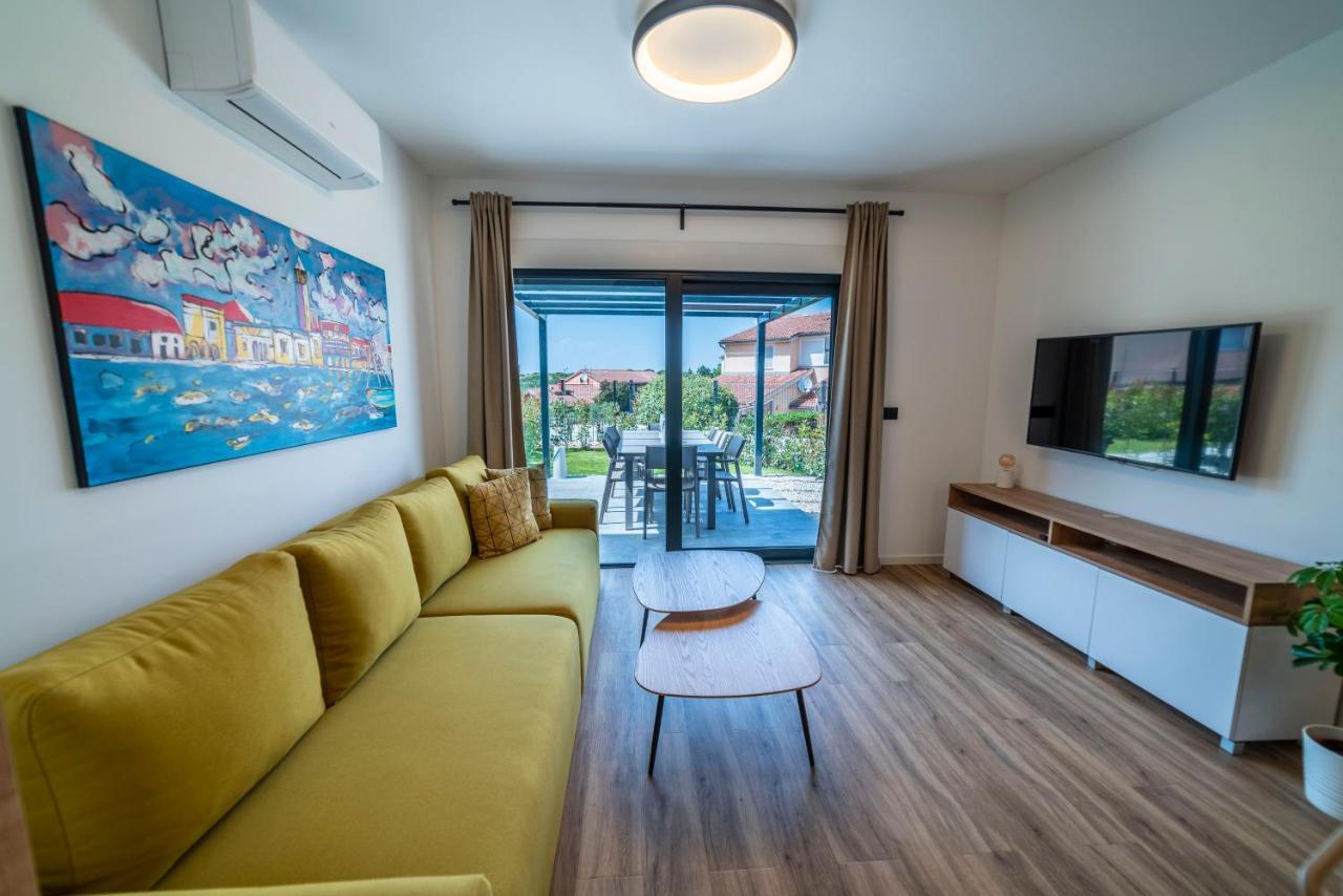 Pinna - Tonna Apartment *